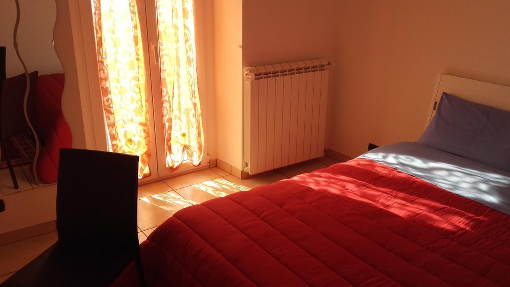 Caporlando B&B Castellaneta Camera foto